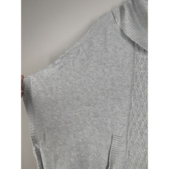 Cabi Gray Cable Knit Sweater Poncho Womens Sz XS Oversized Turtle Neck - Picture 3 of 10